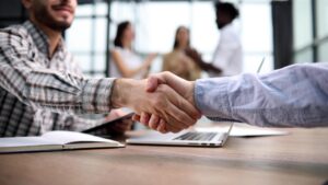 closing a sales deal